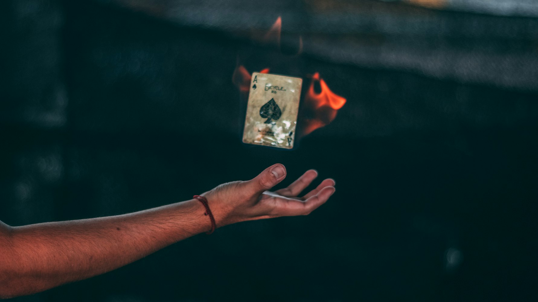 景区文创扑克牌,一张牌里藏着一座城,你舍得打吗? 景区文创扑克牌,一张牌里藏着一座城,你舍得打吗?