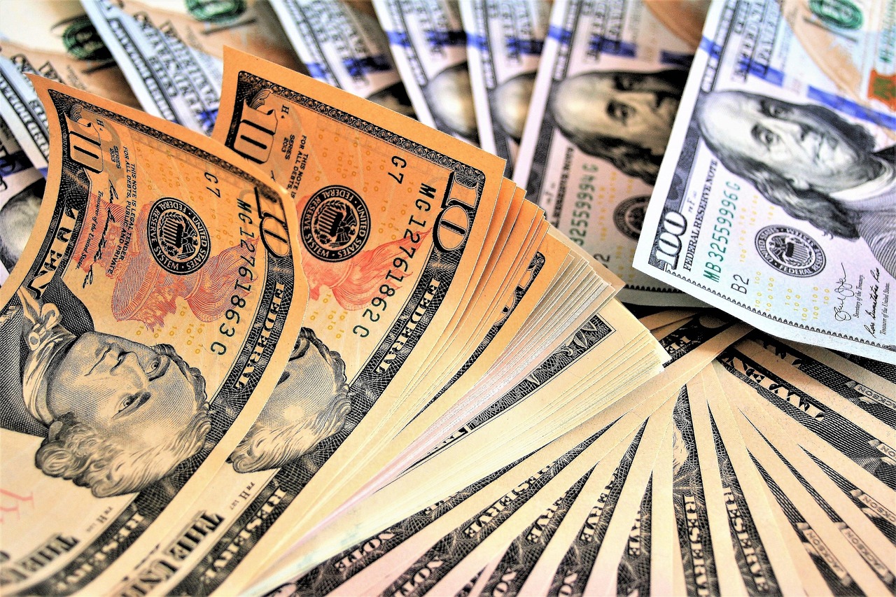 上海资本试点金融，钱在街头试水，我们普通人能捞到什么？