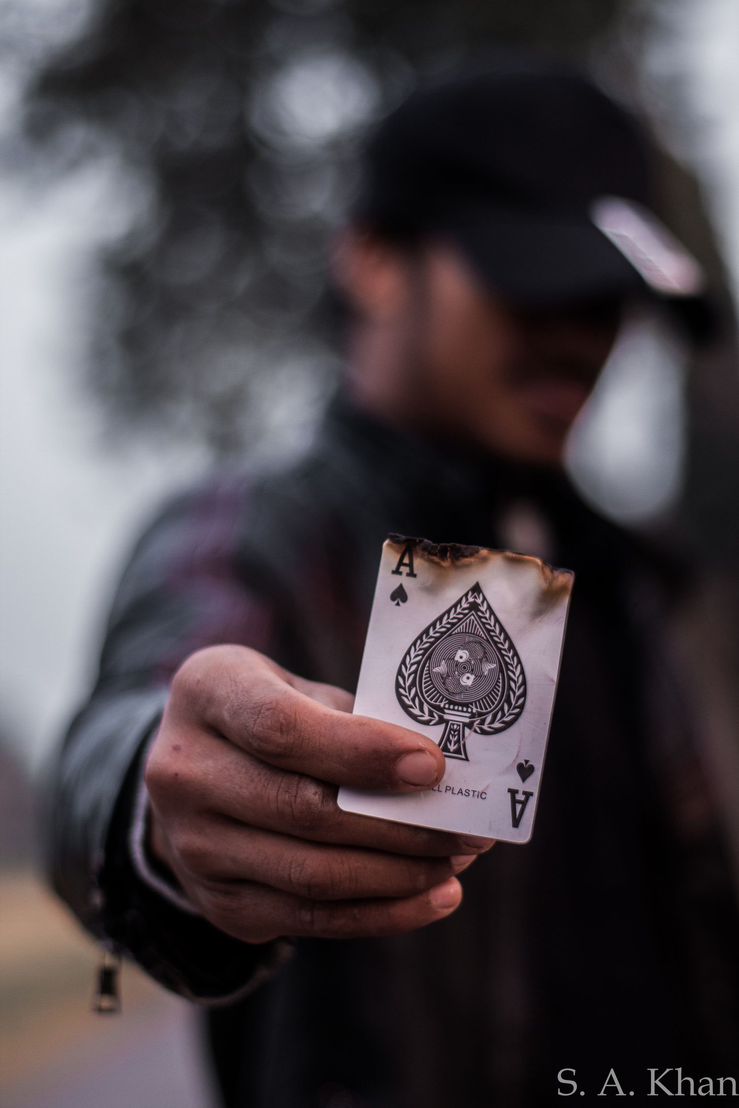 小丑希斯莱杰扑克牌,一张牌里藏着的疯狂与觉醒 小丑希斯莱杰扑克牌,一张牌里藏着的疯狂与觉醒